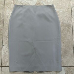 St. John Silk Light Gray skirt size 2